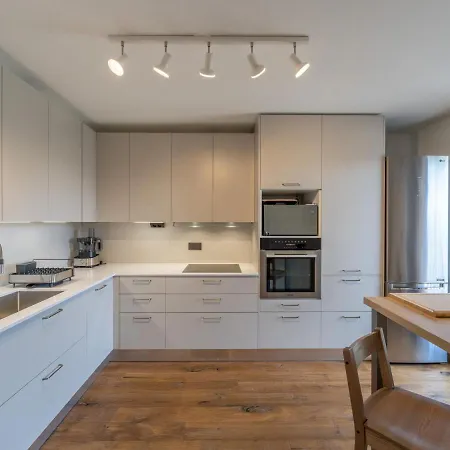 Apartamento Spacieux A Courchevel, 12-14 Pers., Parking & Ski-in/ski-out Courchevel