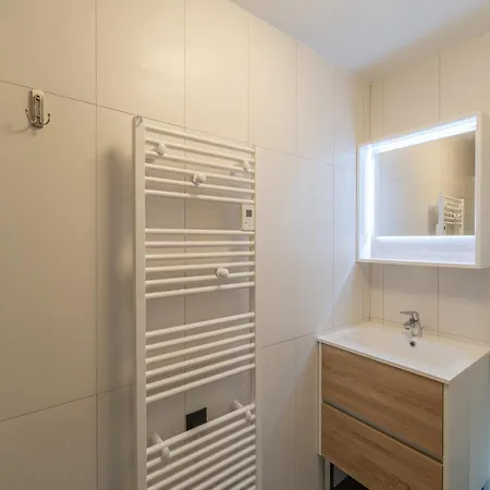 Apartamento Spacieux A Courchevel, 12-14 Pers., Parking & Ski-in/ski-out Courchevel