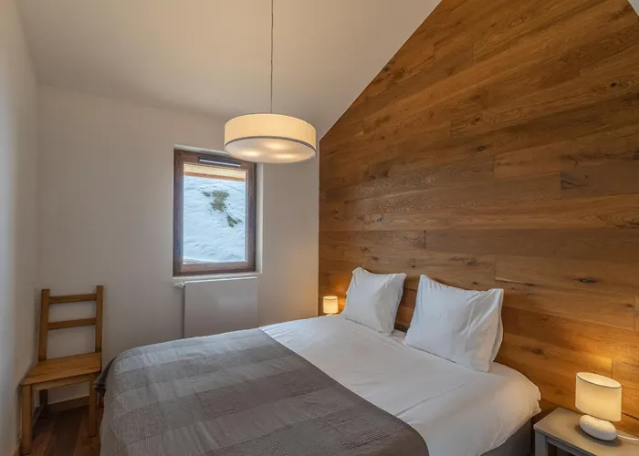 Spacieux A Courchevel, 12-14 Pers., Parking & Ski-in/ski-out - Fr-1-563-116 *